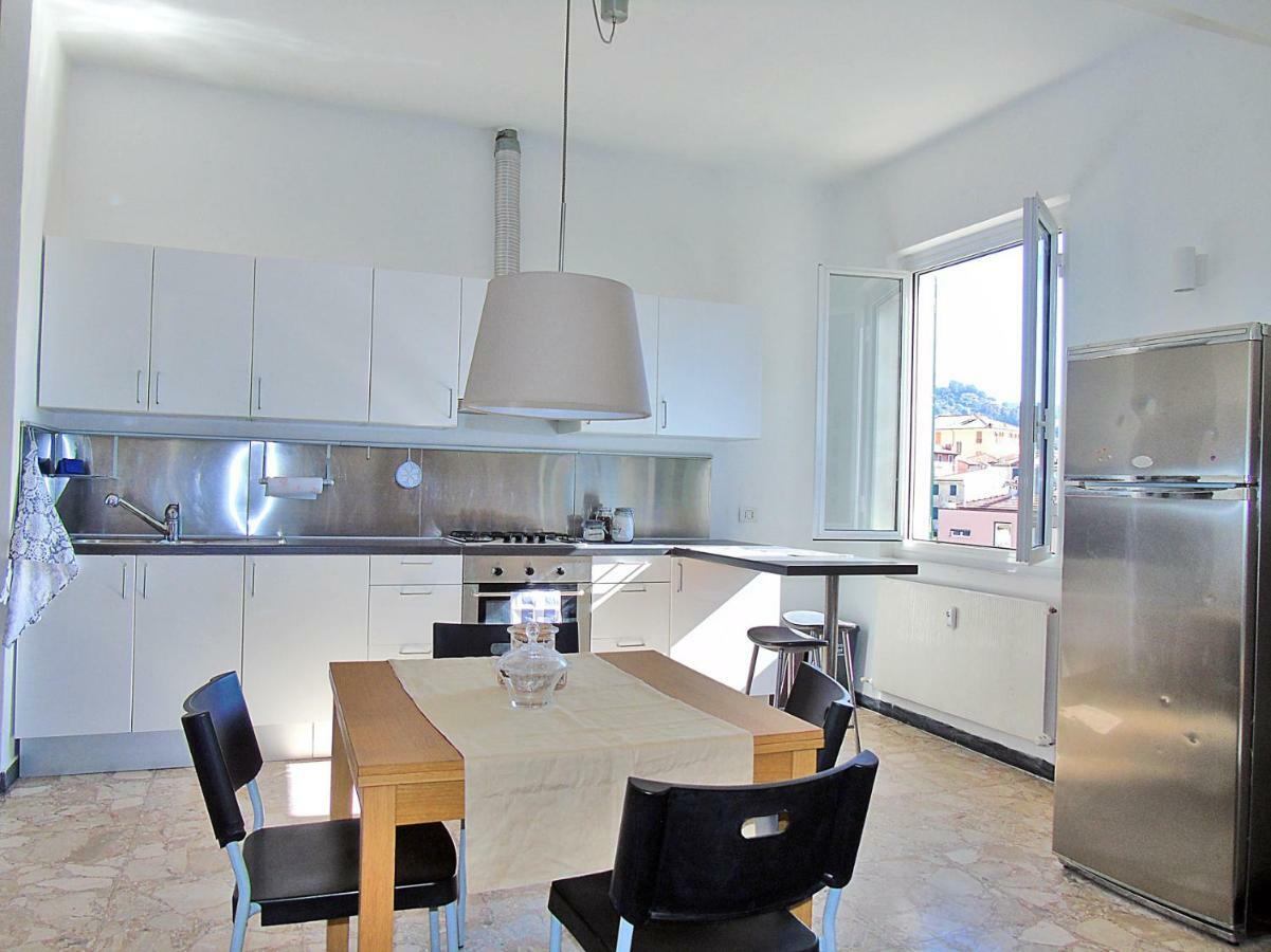 Il Mare A Due Passi Apartment Леричи Екстериор снимка
