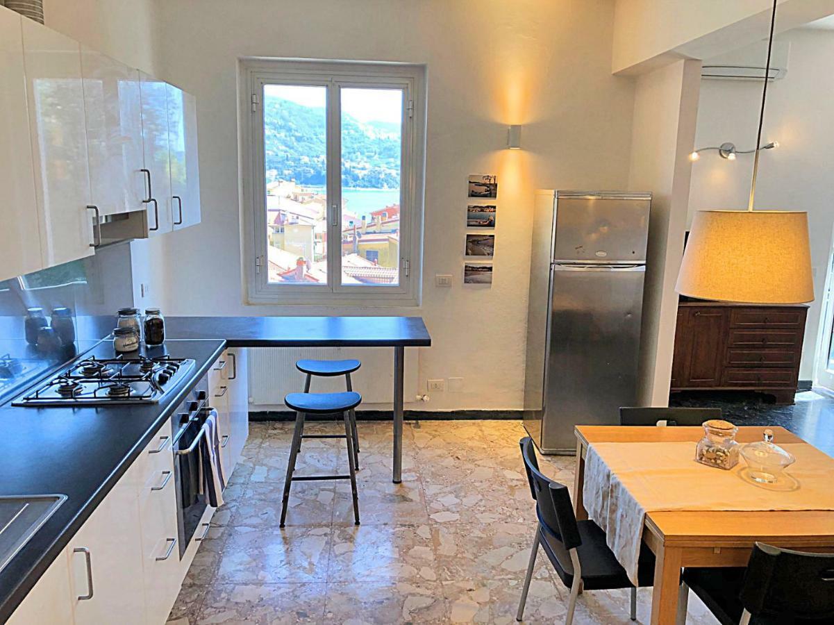 Il Mare A Due Passi Apartment Леричи Екстериор снимка