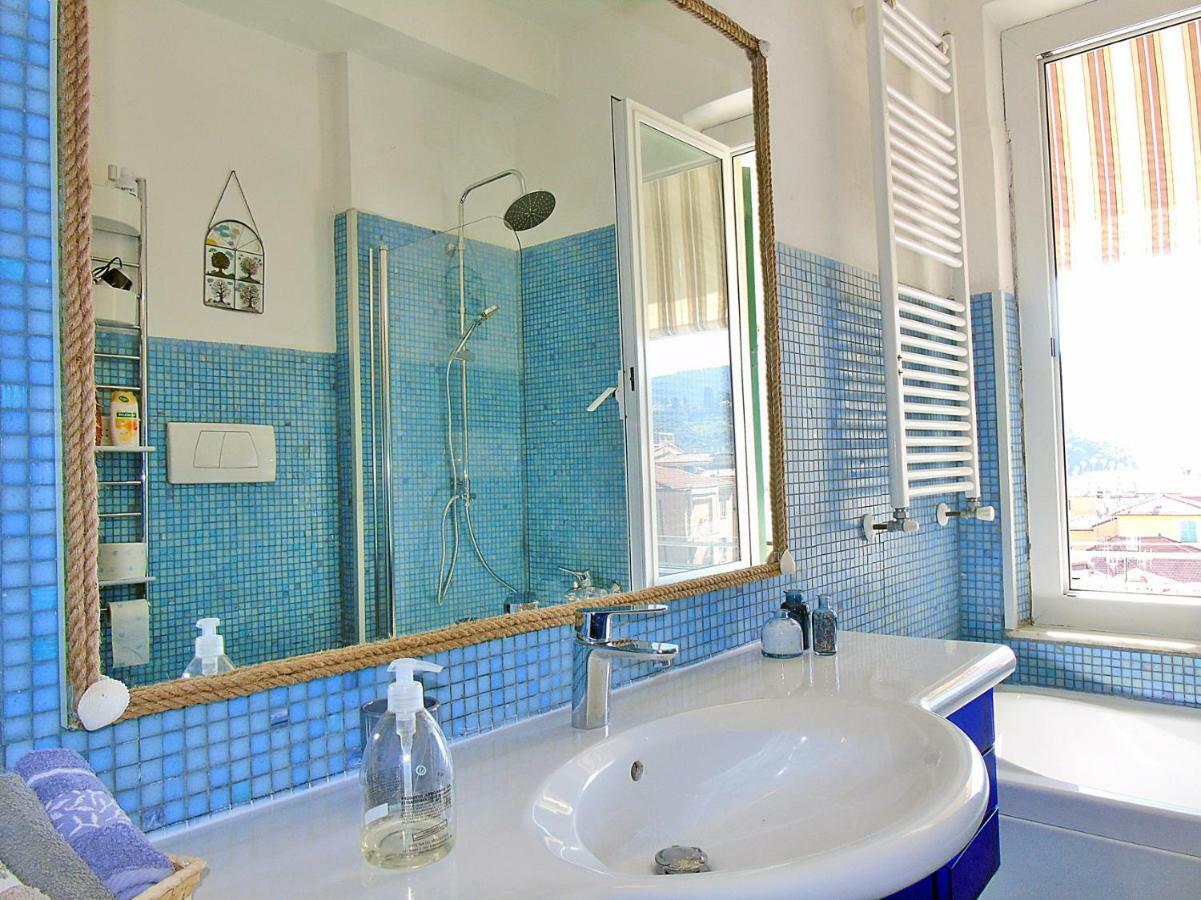 Il Mare A Due Passi Apartment Леричи Екстериор снимка
